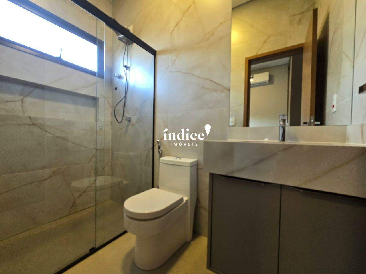 Casas Condomínio para à venda no Residencial Valência na cidade de Ribeirão Preto: 