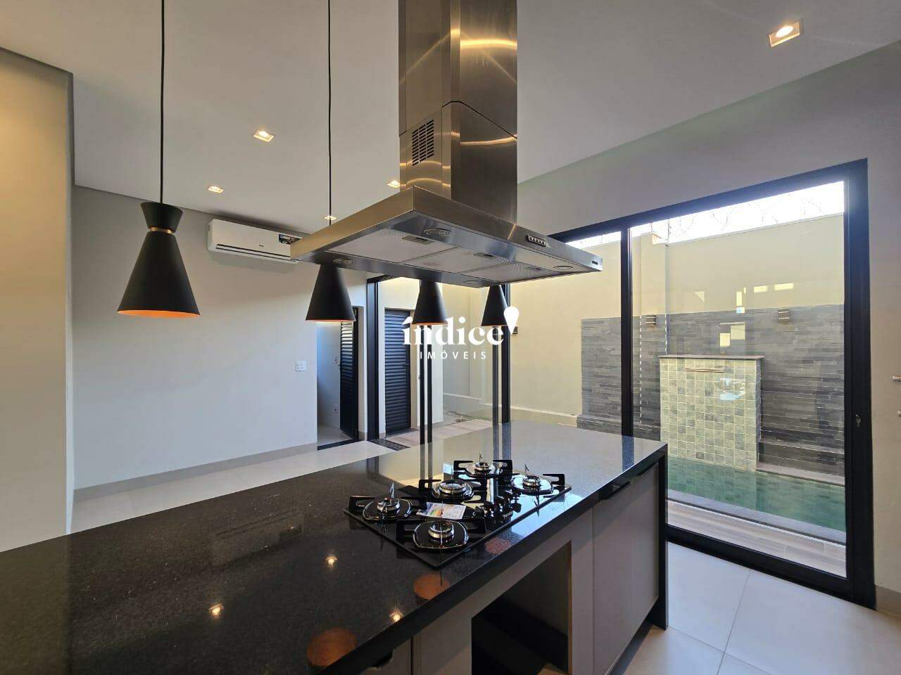 Casas Condomínio para à venda no Residencial Valência na cidade de Ribeirão Preto: 