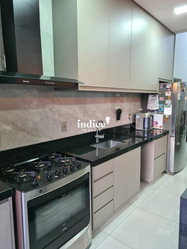 Casas Condomínio para à venda no Residencial Valência na cidade de Ribeirão Preto: 