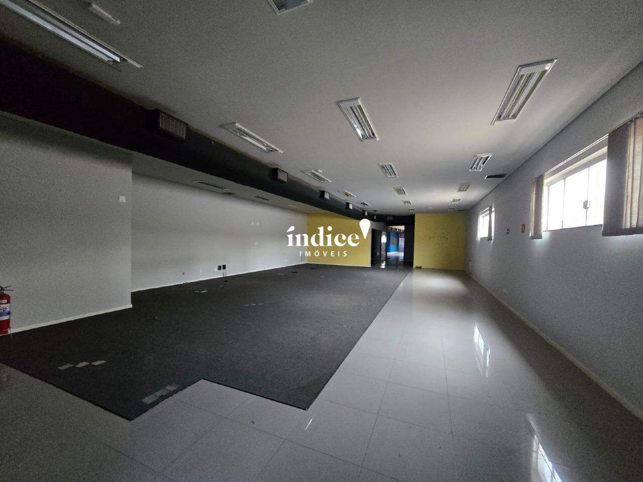 Salão Comercial para para aluguel no Jardim Irajá na cidade de Ribeirão Preto: 
