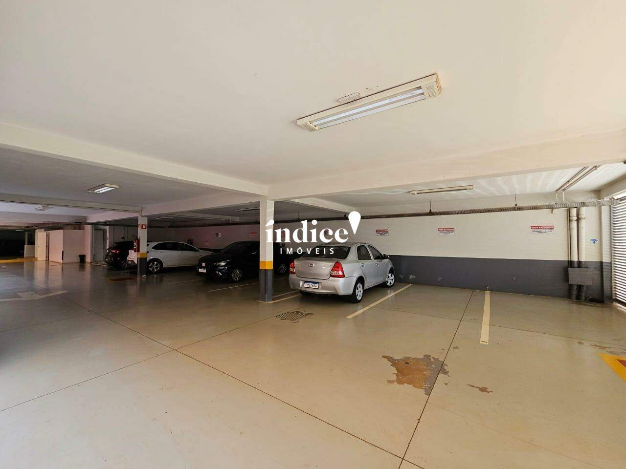 Salão Comercial para para aluguel no Jardim Irajá na cidade de Ribeirão Preto: 
