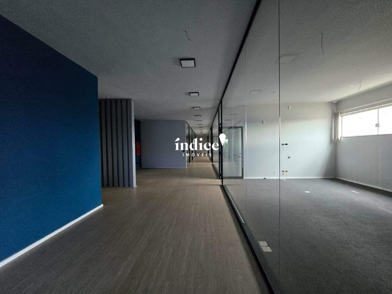 Salão Comercial para para aluguel no Jardim Irajá na cidade de Ribeirão Preto: 