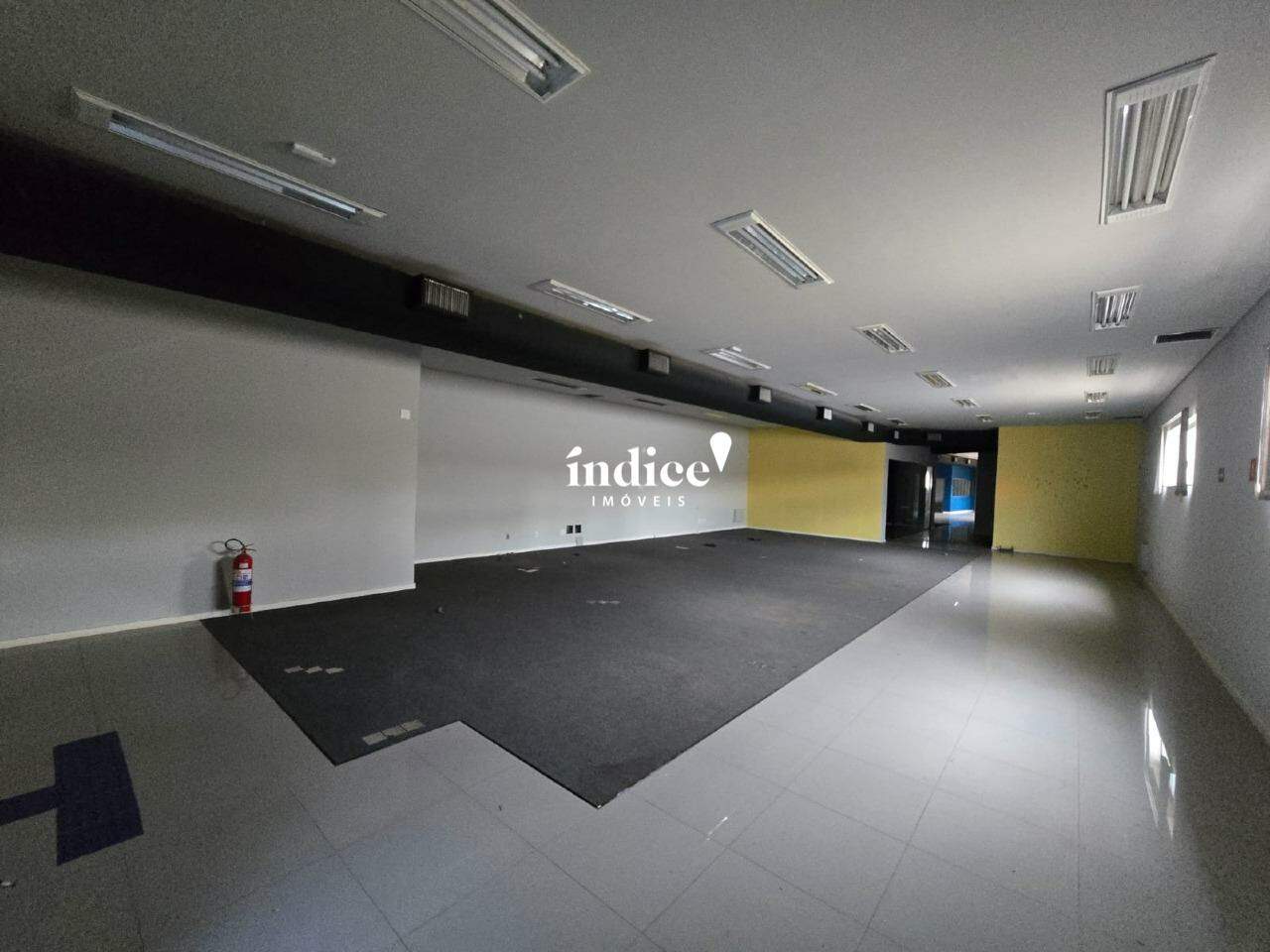 Salão Comercial para para aluguel no Jardim Irajá na cidade de Ribeirão Preto: 