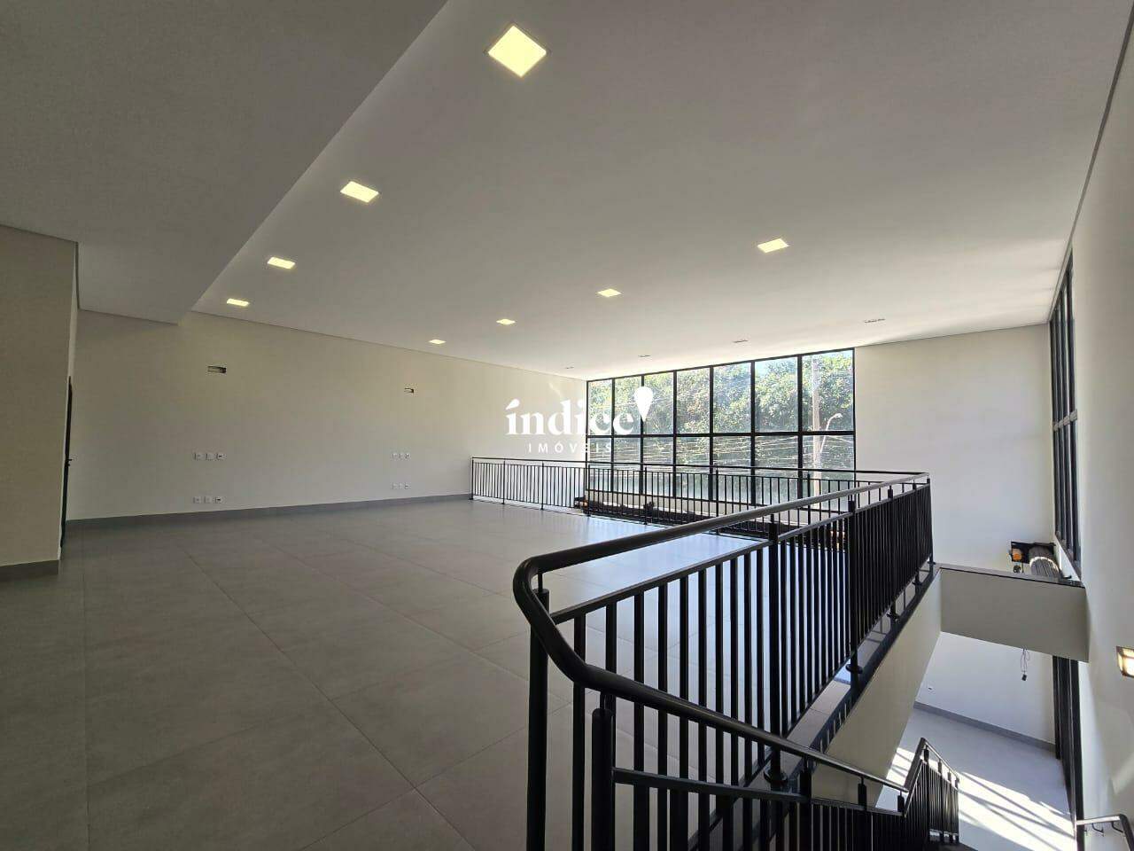 Galpão Comercial para para aluguel no Jardim Botânico na cidade de Ribeirão Preto: 