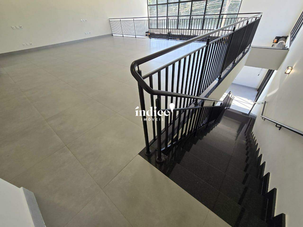Galpão Comercial para para aluguel no Jardim Botânico na cidade de Ribeirão Preto: 