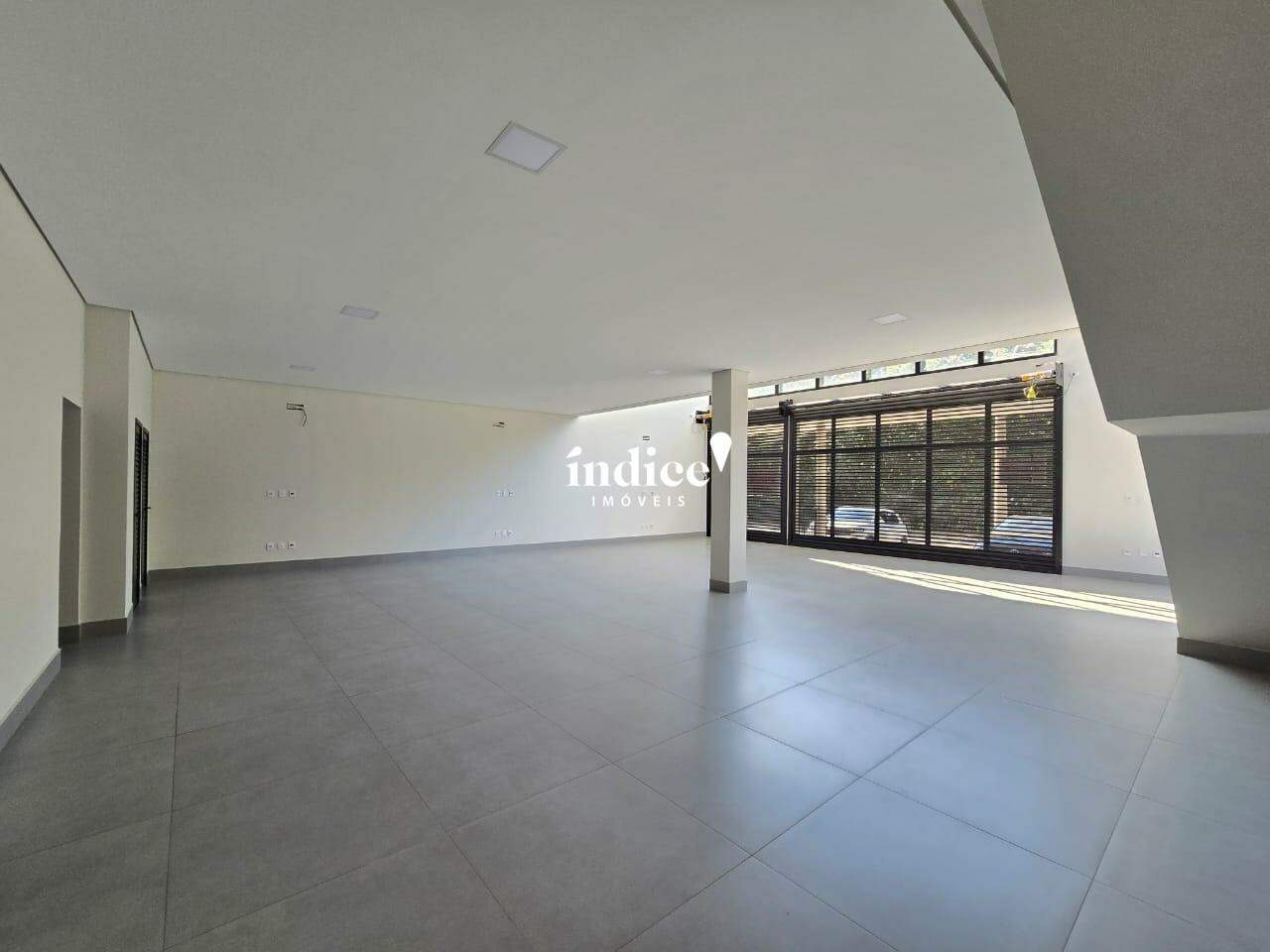 Galpão Comercial para para aluguel no Jardim Botânico na cidade de Ribeirão Preto: 