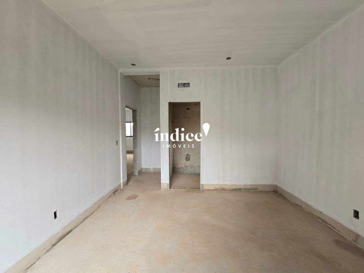 Casas Condomínio para à venda no Vila do Golf na cidade de Ribeirão Preto: 