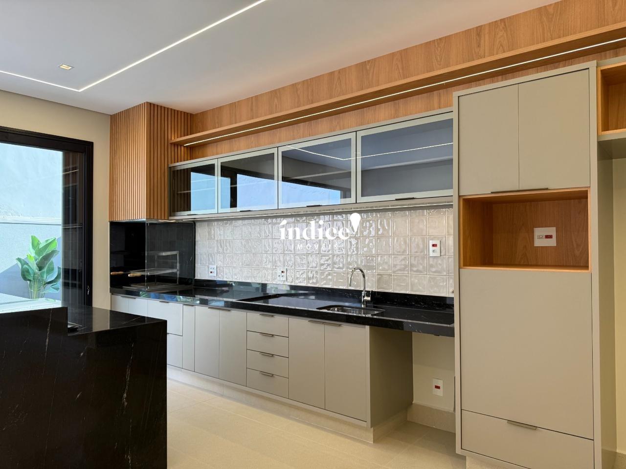 Casas Condomínio para à venda no Vila do Golf na cidade de Ribeirão Preto: 