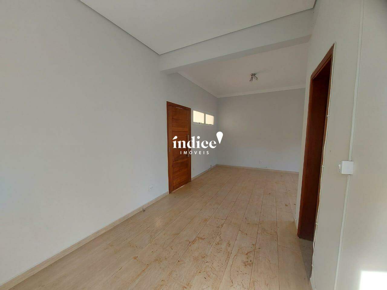 Casas Condomínio para para aluguel no Recreio das Acácias na cidade de Ribeirão Preto: 
