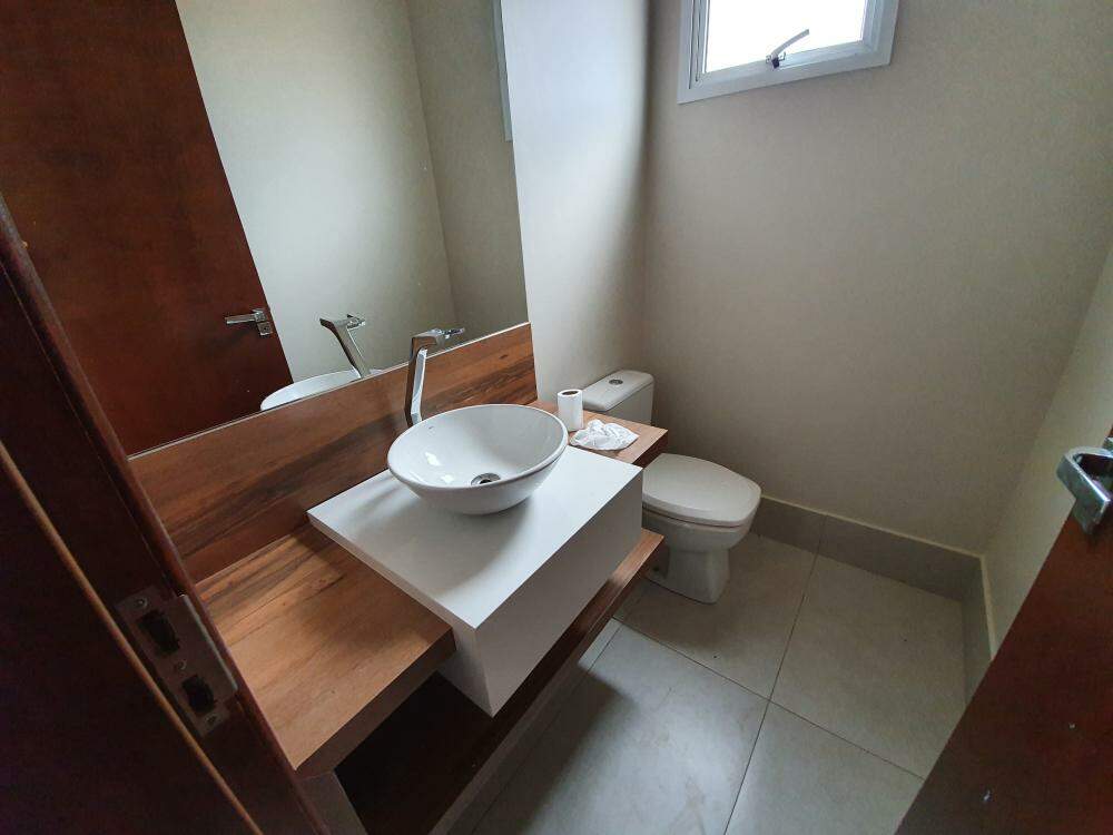 Casas Condomínio para à venda no Vila do Golf na cidade de Ribeirão Preto: 