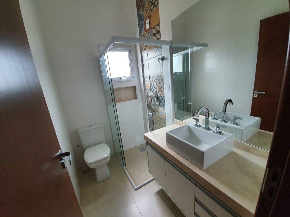 Casas Condomínio para à venda no Vila do Golf na cidade de Ribeirão Preto: 