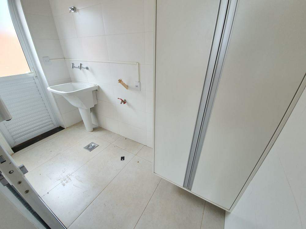 Casas Condomínio para à venda no Vila do Golf na cidade de Ribeirão Preto: 