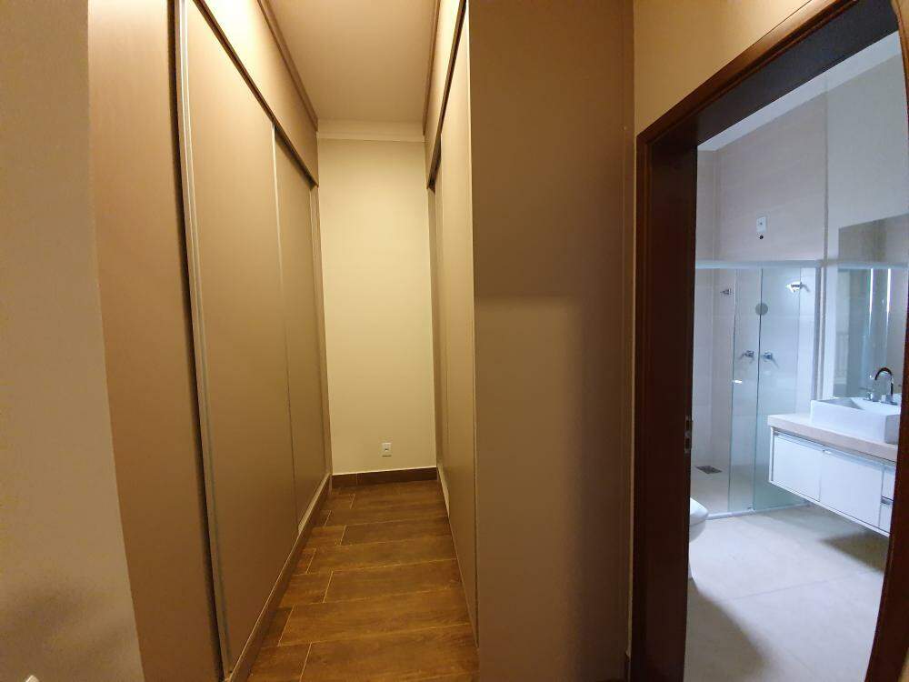 Casas Condomínio para à venda no Vila do Golf na cidade de Ribeirão Preto: 