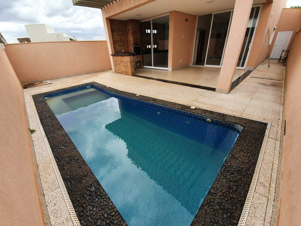 Casas Condomínio para à venda no Vila do Golf na cidade de Ribeirão Preto: 