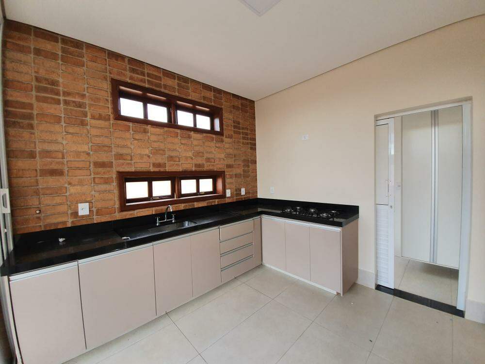 Casas Condomínio para à venda no Vila do Golf na cidade de Ribeirão Preto: 