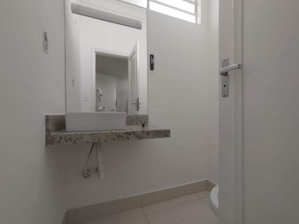 Salão Comercial para para aluguel no Jardim Sumaré na cidade de Ribeirão Preto: 