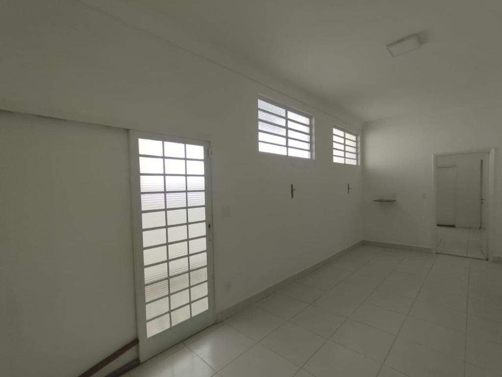Salão Comercial para para aluguel no Jardim Sumaré na cidade de Ribeirão Preto: 