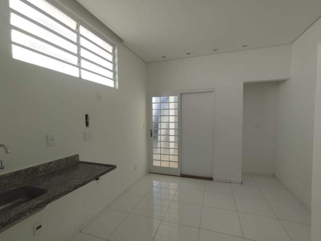 Salão Comercial para para aluguel no Jardim Sumaré na cidade de Ribeirão Preto: 