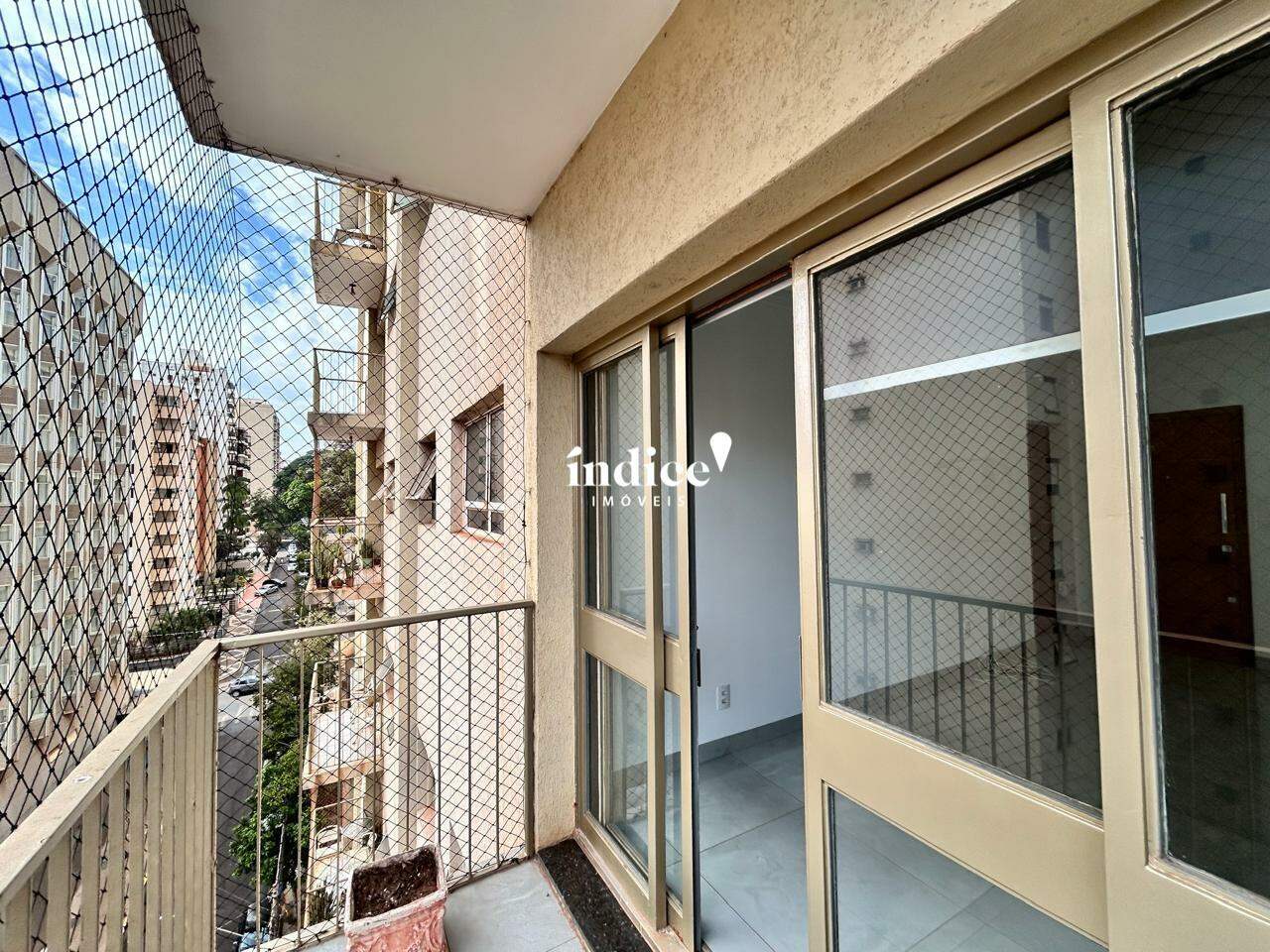 Apartamento para à venda no Centro na cidade de Ribeirão Preto: 