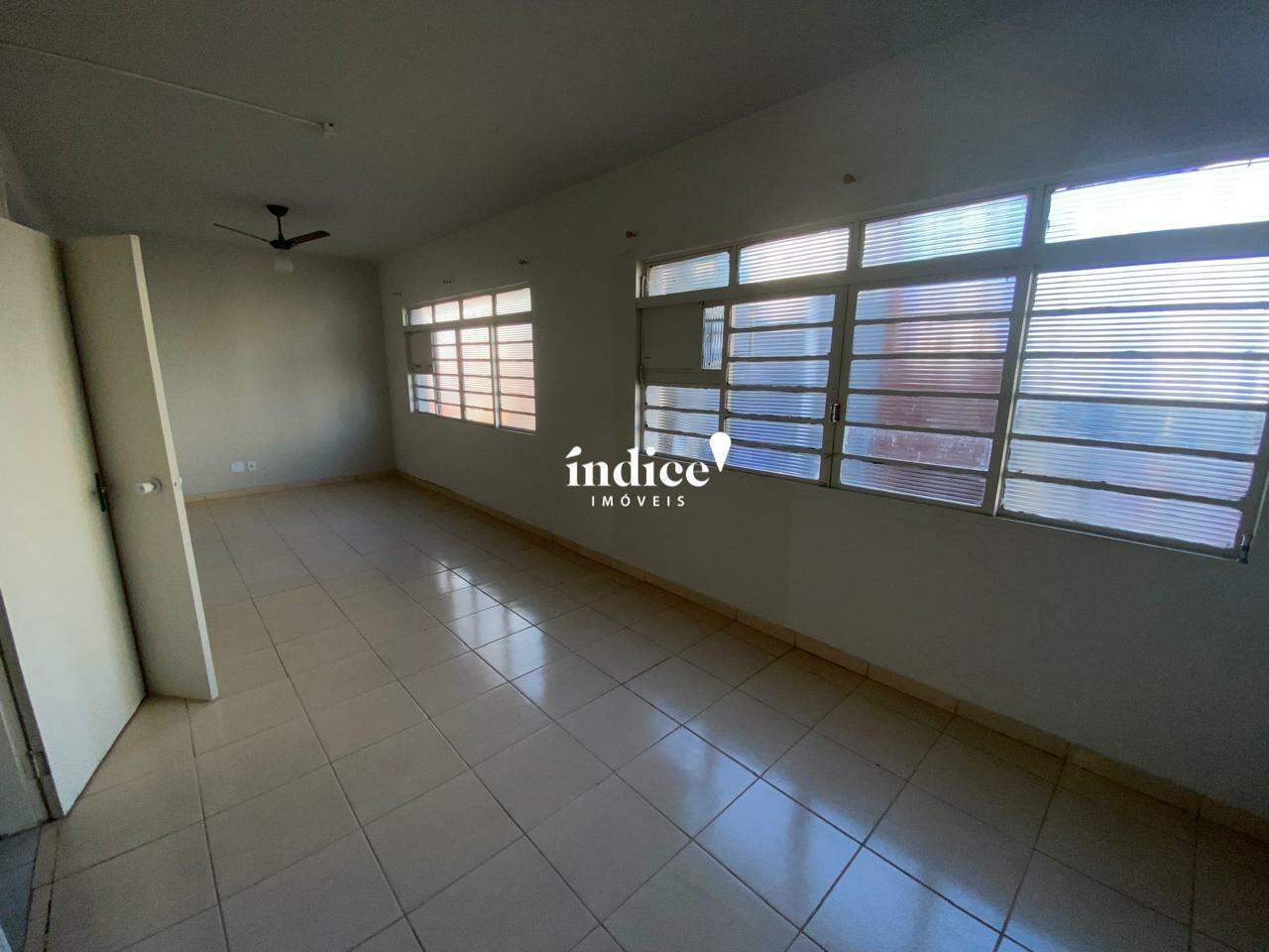 Salão Comercial para à venda no Centro na cidade de Ribeirão Preto: