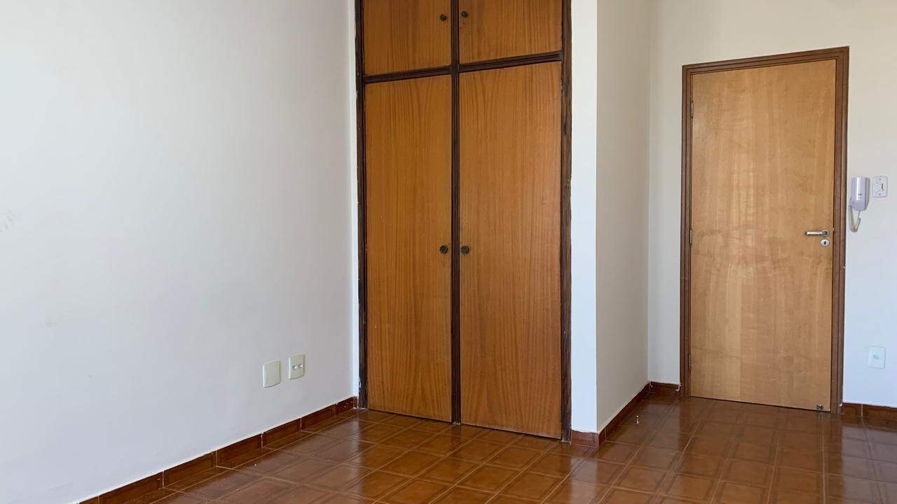 Sala Comercial para para aluguel no Jardim Irajá na cidade de Ribeirão Preto: 