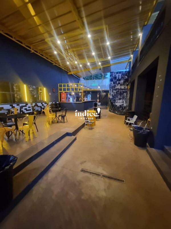 Casa Comercial para para aluguel no Jardim Sumaré na cidade de Ribeirão Preto: 