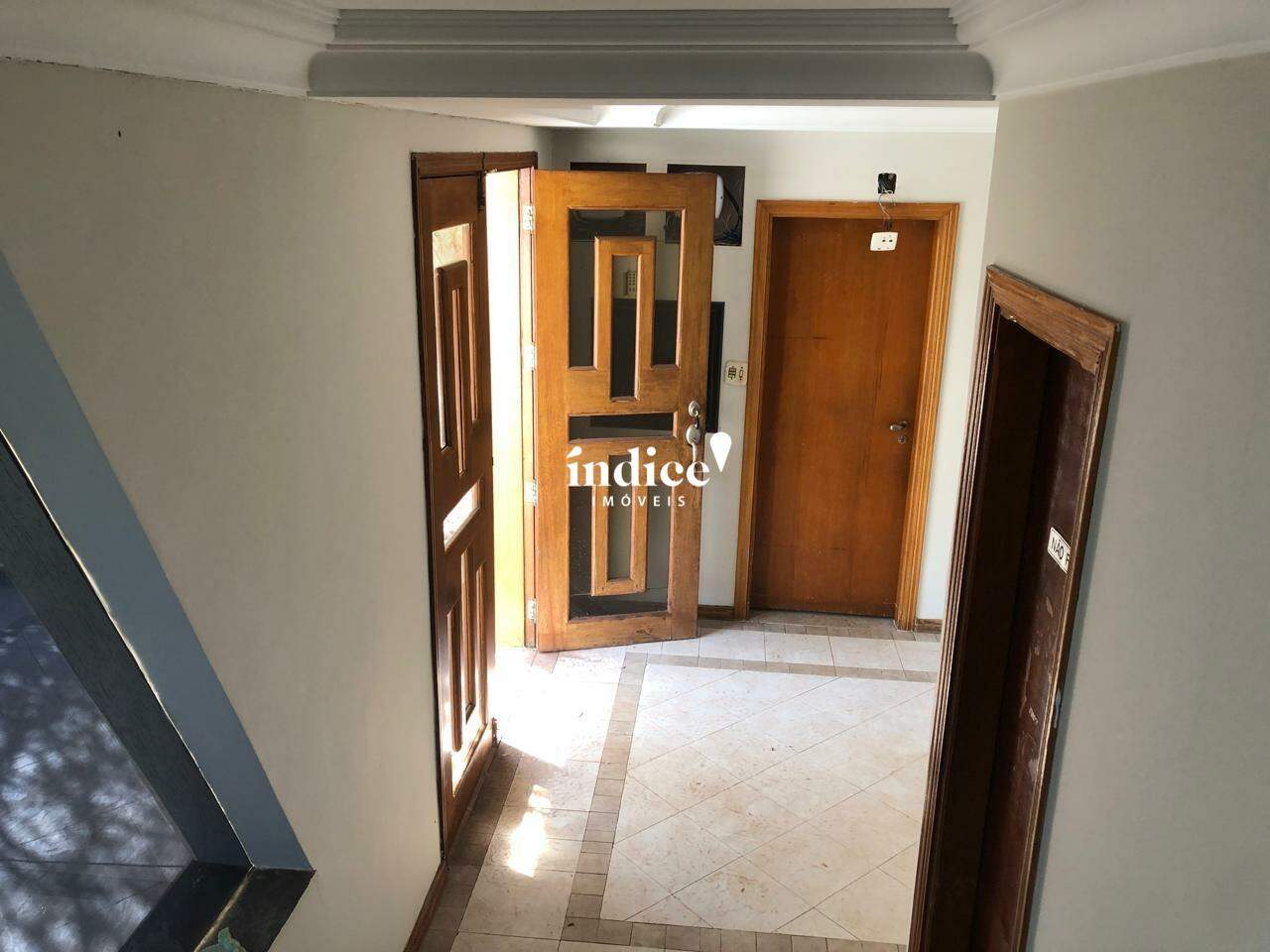 Casa Comercial para para aluguel no Ribeirânia na cidade de Ribeirão Preto: 