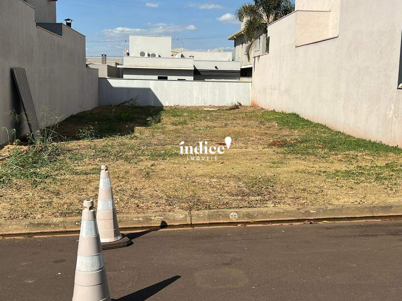 Terrenos Condomínio para à venda no Recreio das Acácias na cidade de Ribeirão Preto: 