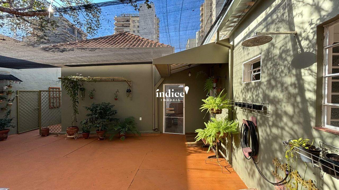 Casa Comercial para para aluguel no Centro na cidade de Ribeirão Preto: 