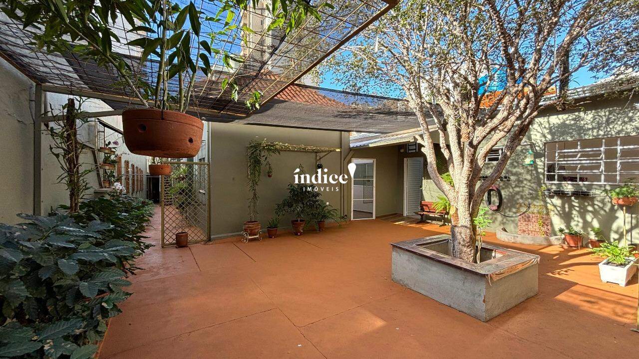 Casa Comercial para para aluguel no Centro na cidade de Ribeirão Preto: 