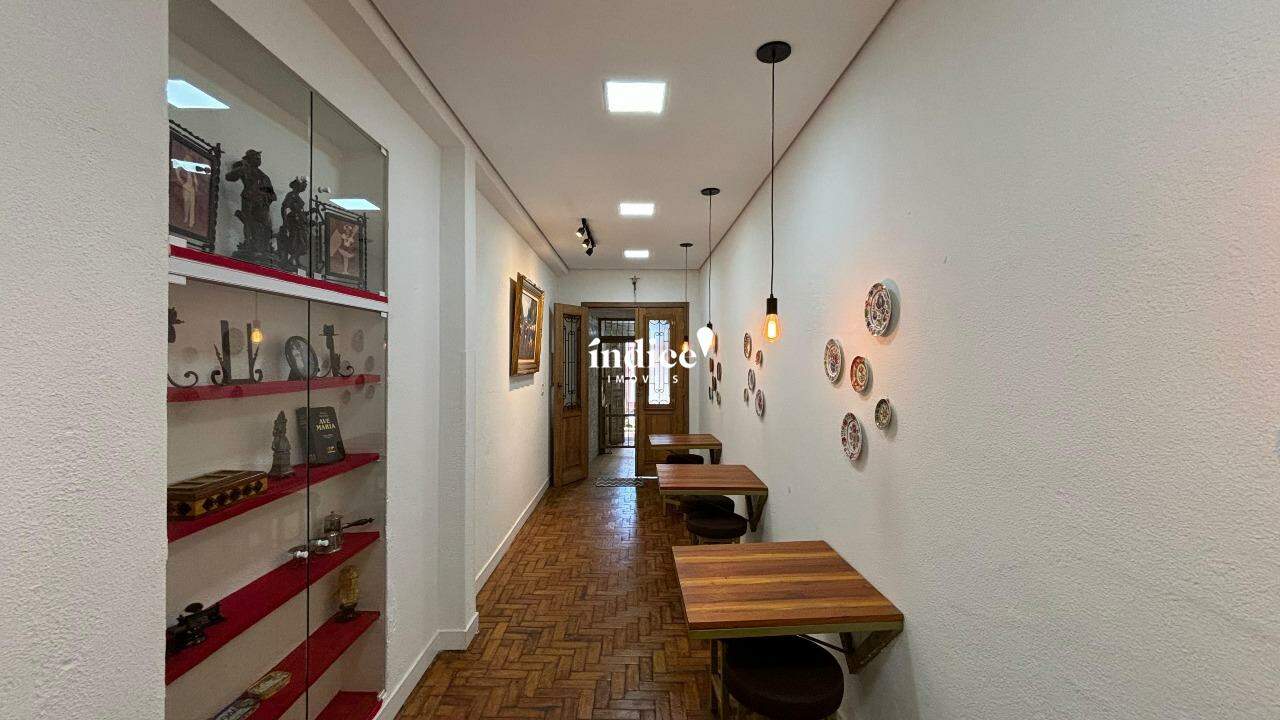 Casa Comercial para para aluguel no Centro na cidade de Ribeirão Preto: 