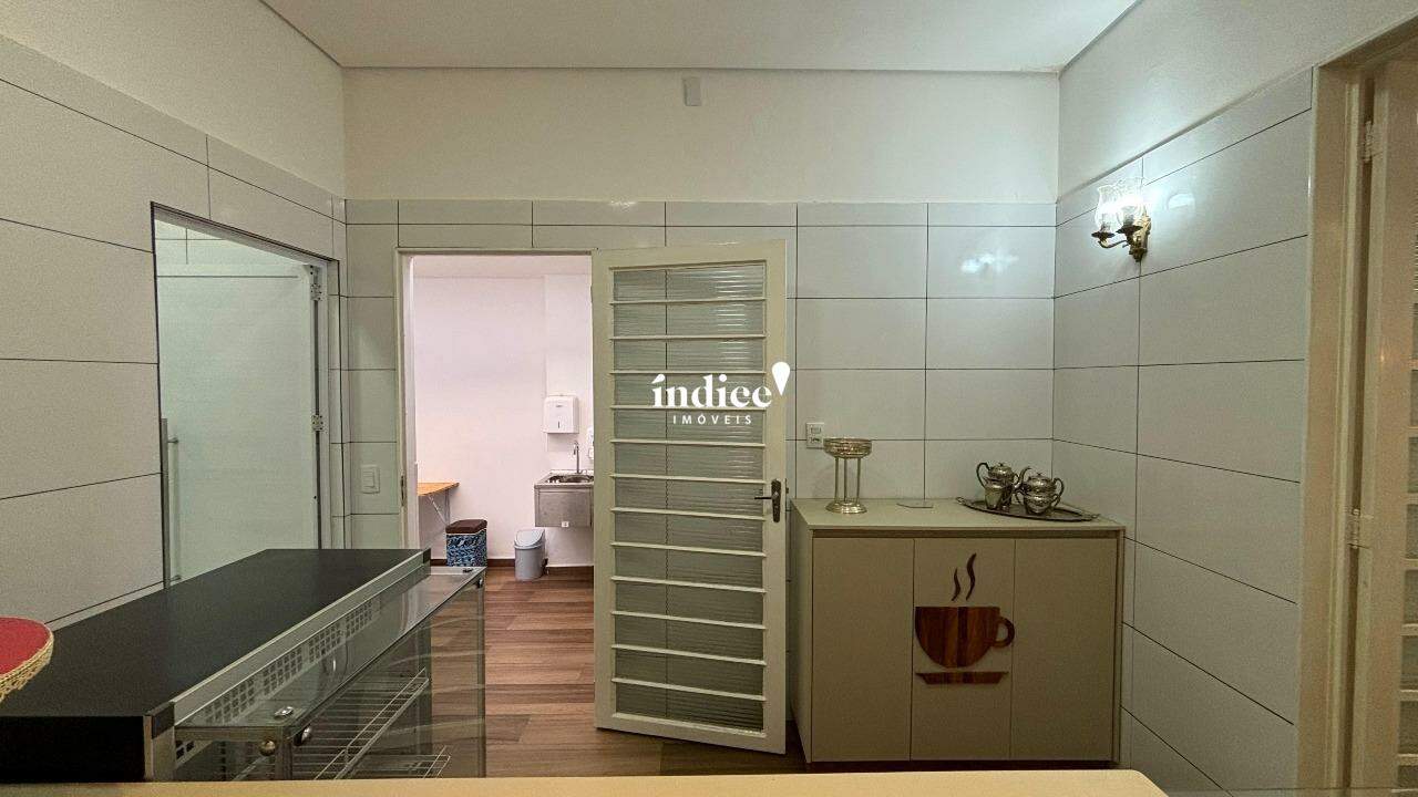 Casa Comercial para para aluguel no Centro na cidade de Ribeirão Preto: 