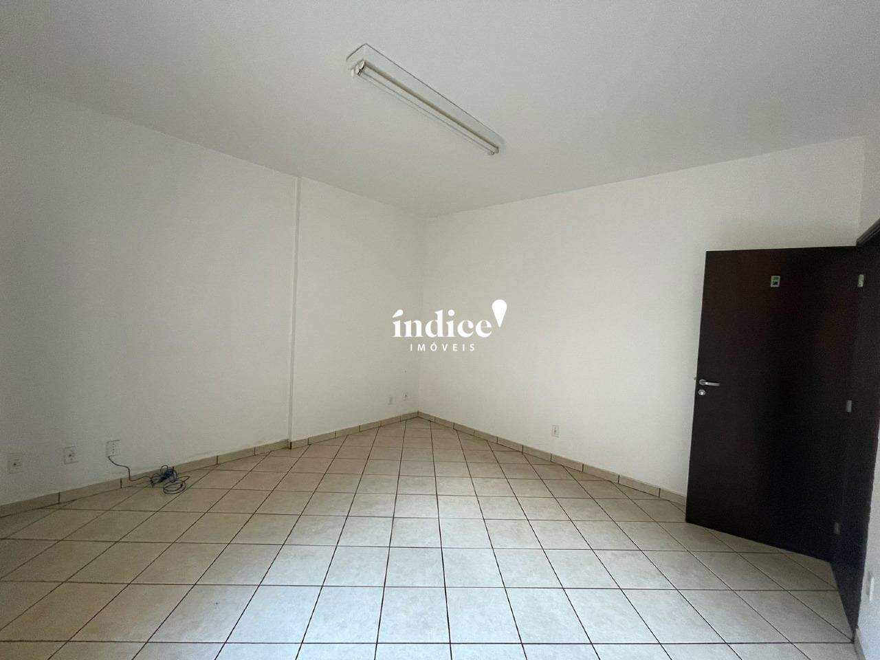 Sala Comercial para para aluguel no Nova Ribeirânia na cidade de Ribeirão Preto: 