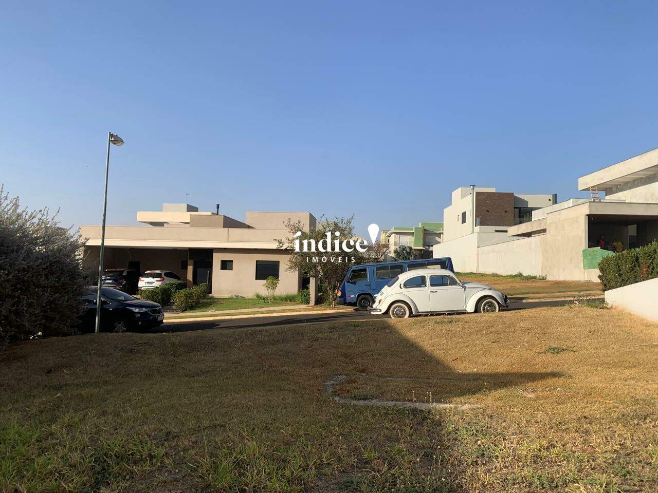 Terrenos Condomínio para à venda no Vila do Golf na cidade de Ribeirão Preto: 