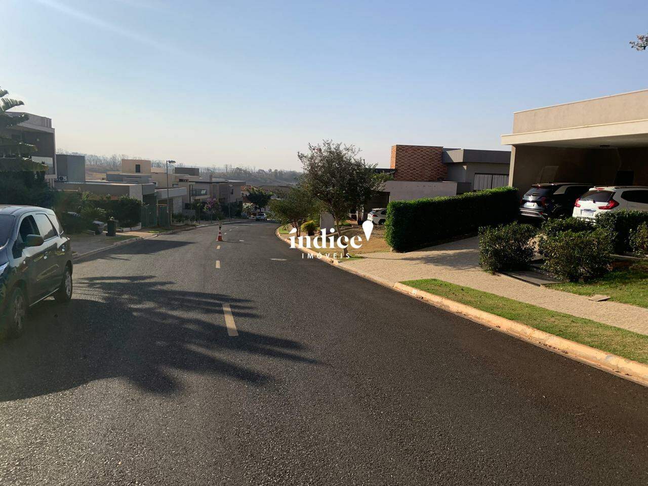 Terrenos Condomínio para à venda no Vila do Golf na cidade de Ribeirão Preto: 