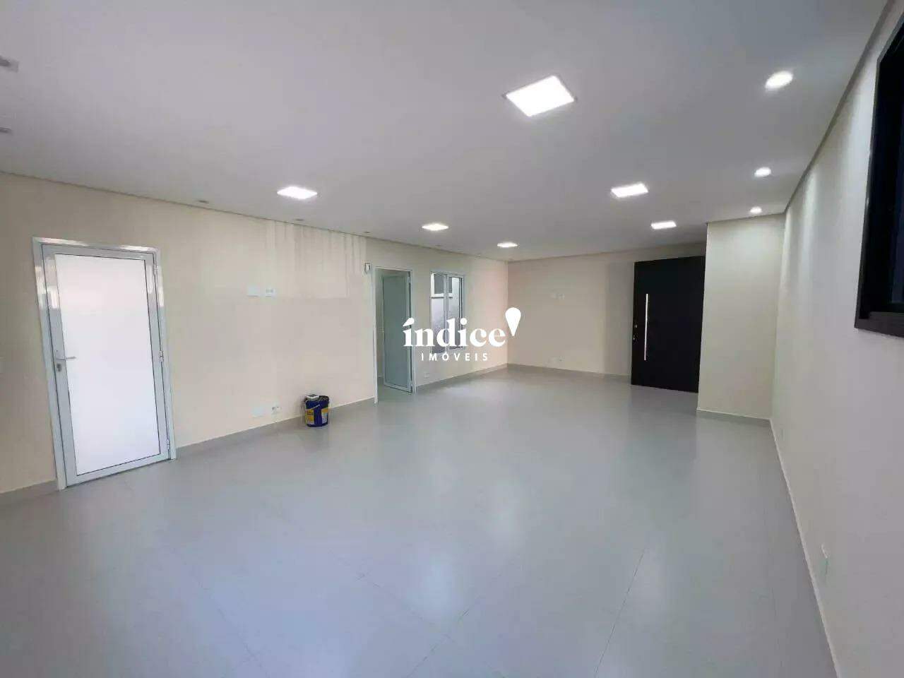 Casa Comercial para para aluguel no Condomínio Itamaraty na cidade de Ribeirão Preto: 