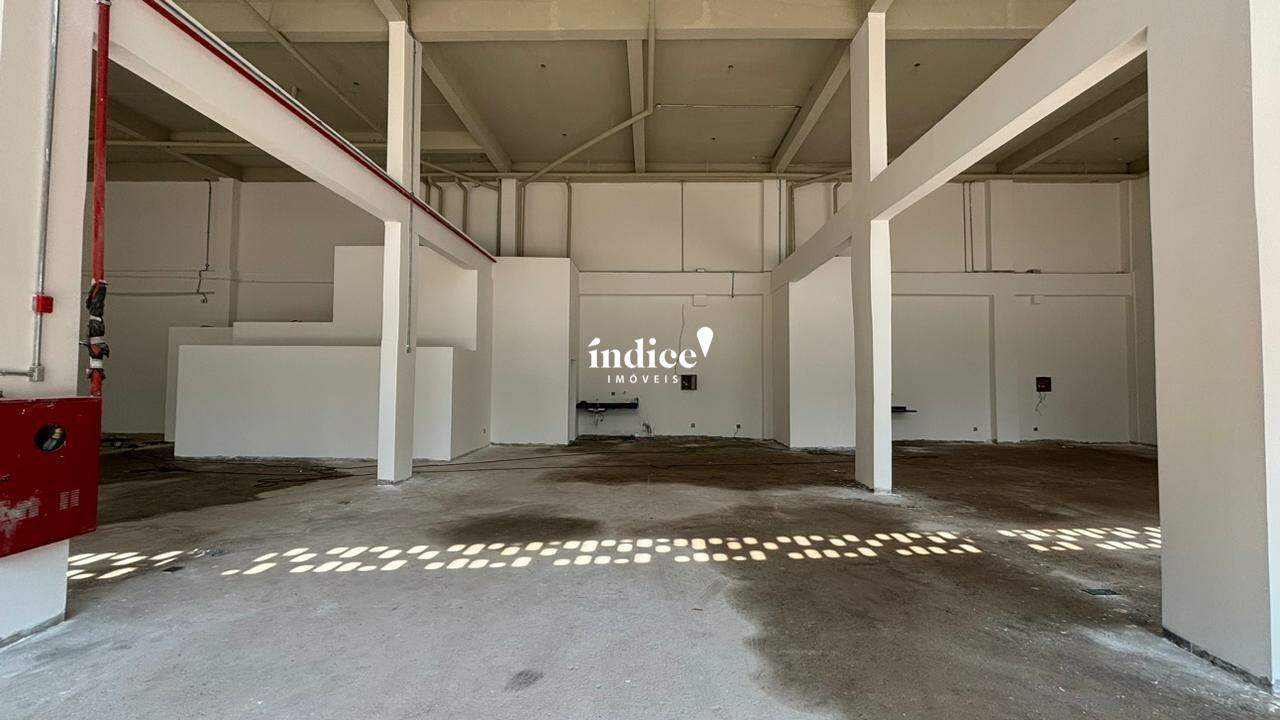 Salão Comercial para para aluguel no República na cidade de Ribeirão Preto: 