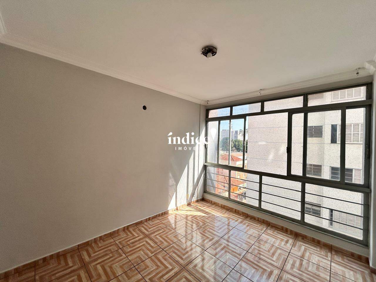Apartamento para à venda no Centro na cidade de Ribeirão Preto: 