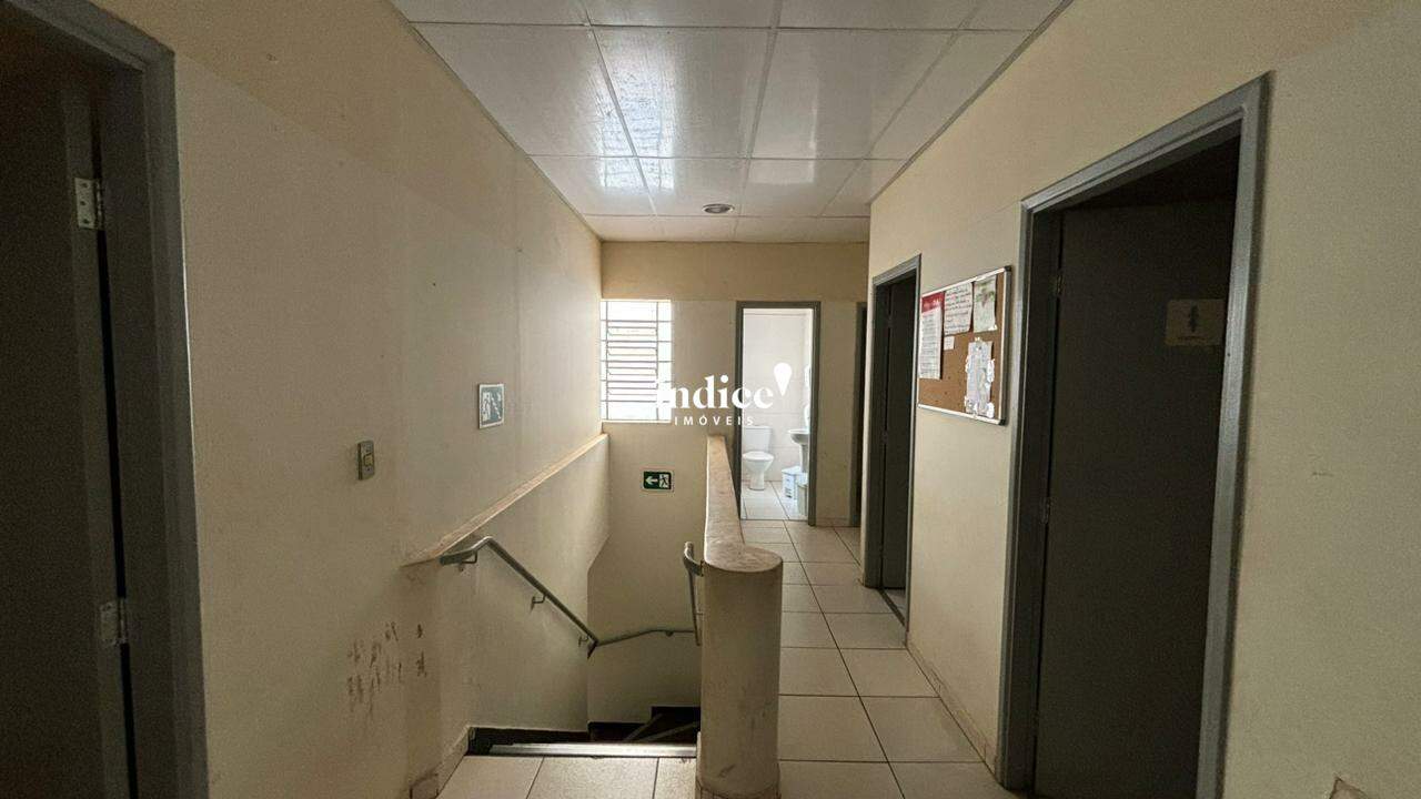 Galpão Comercial para para aluguel no Centro na cidade de Ribeirão Preto: 