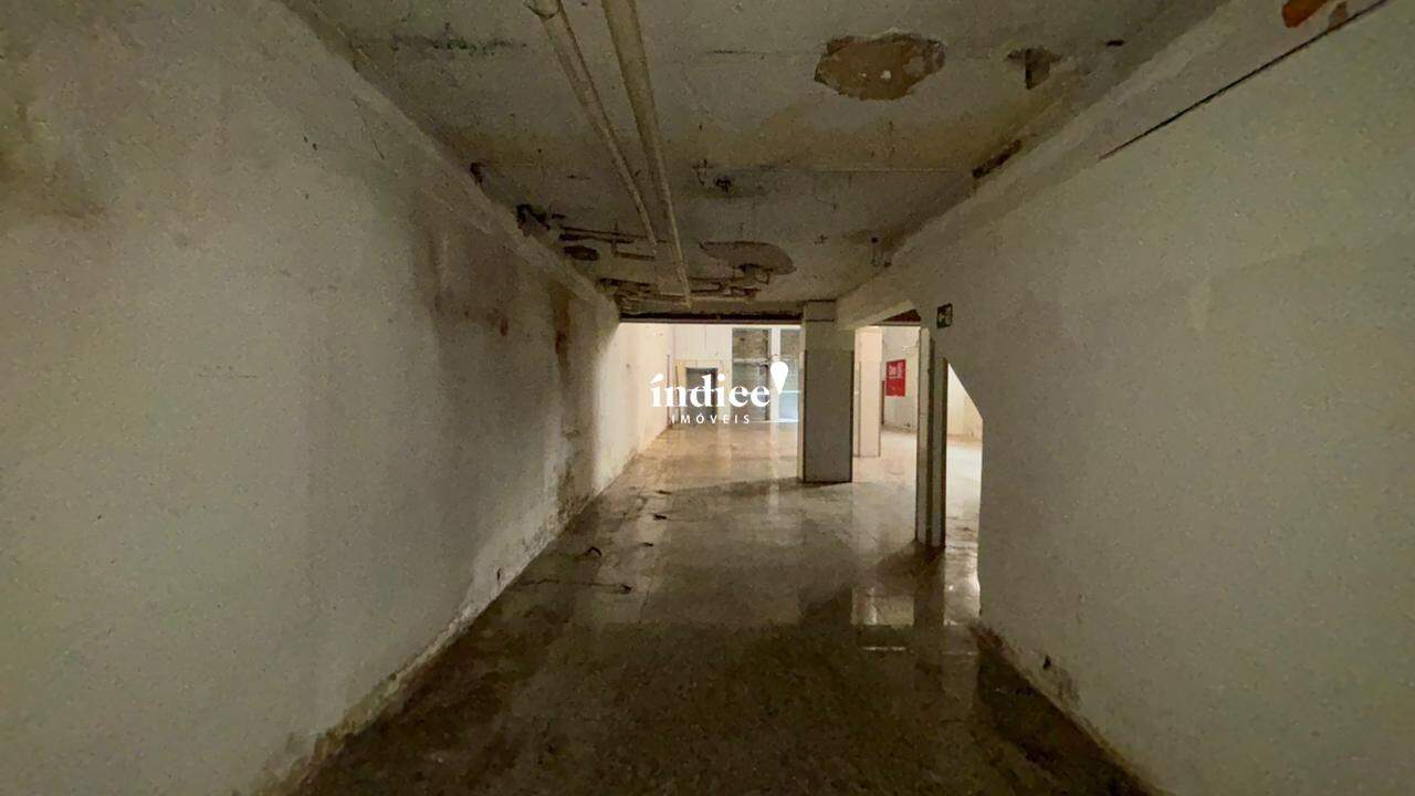 Galpão Comercial para para aluguel no Centro na cidade de Ribeirão Preto: 