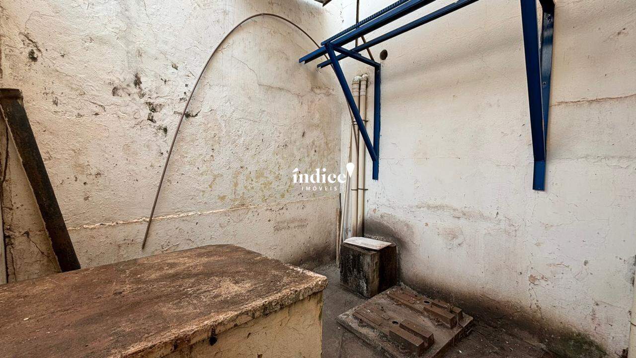 Galpão Comercial para para aluguel no Centro na cidade de Ribeirão Preto: 