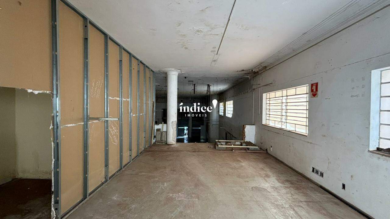 Galpão Comercial para para aluguel no Centro na cidade de Ribeirão Preto: 