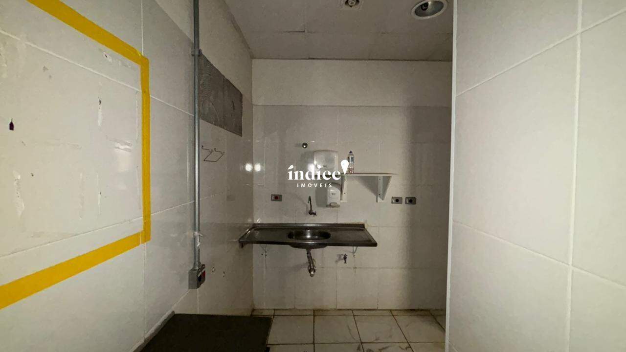Galpão Comercial para para aluguel no Centro na cidade de Ribeirão Preto: 