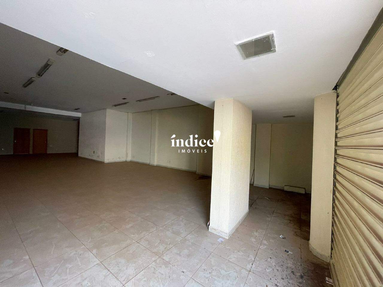 Salão Comercial para à venda no Centro na cidade de Ribeirão Preto: 