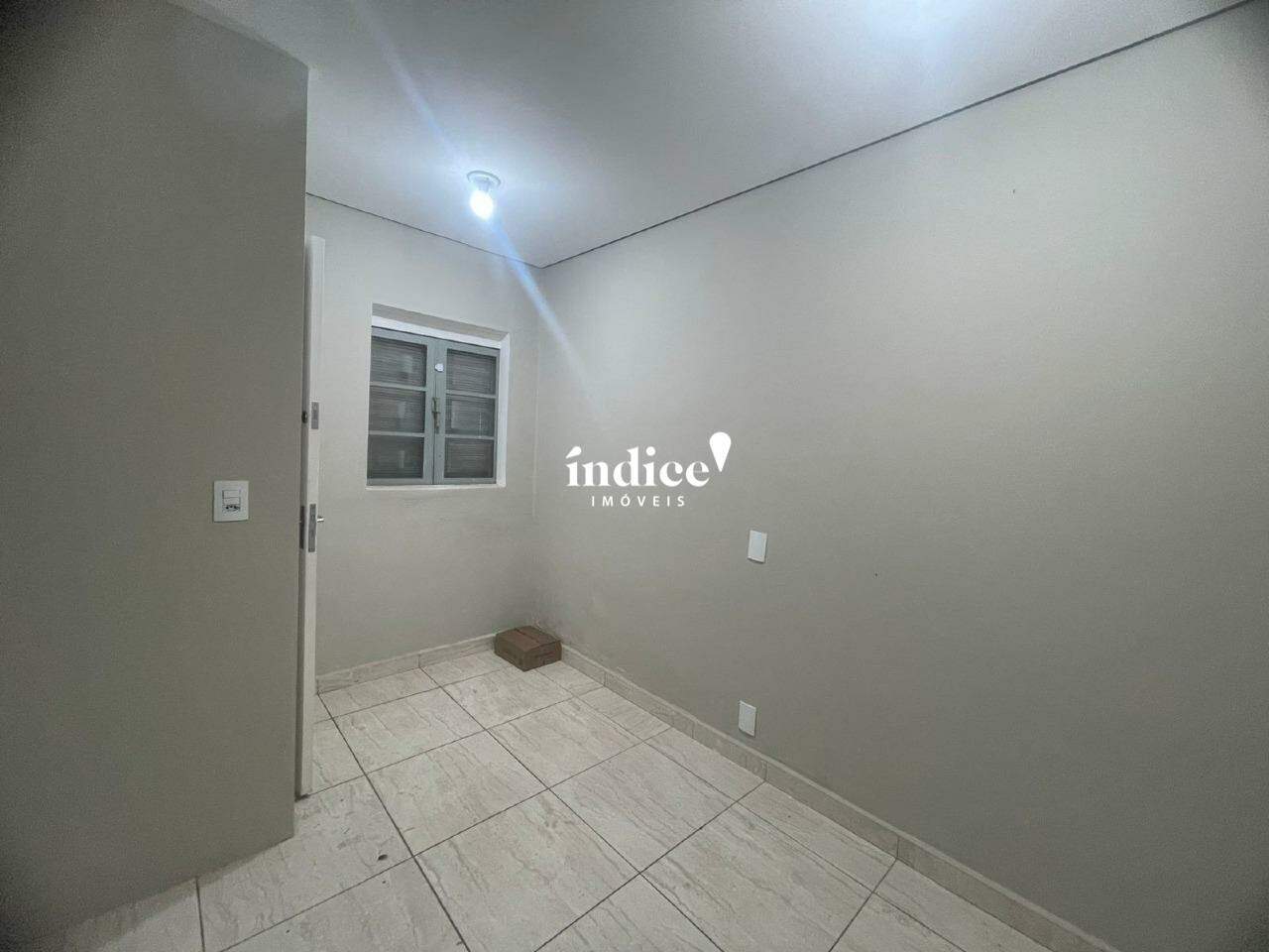 Salão Comercial para para aluguel no Ipiranga na cidade de Ribeirão Preto: 