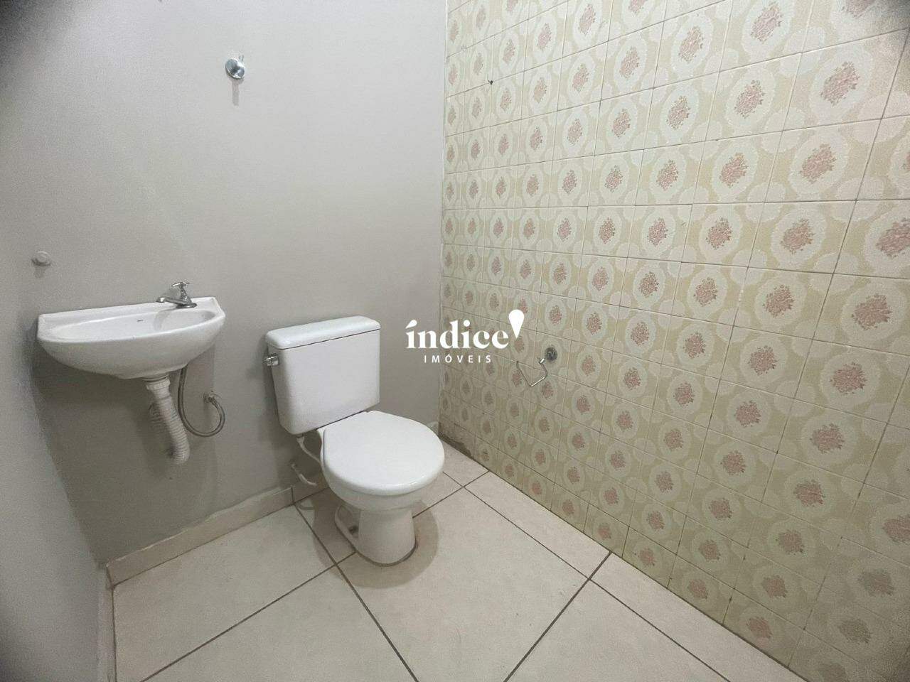 Salão Comercial para para aluguel no Ipiranga na cidade de Ribeirão Preto: 
