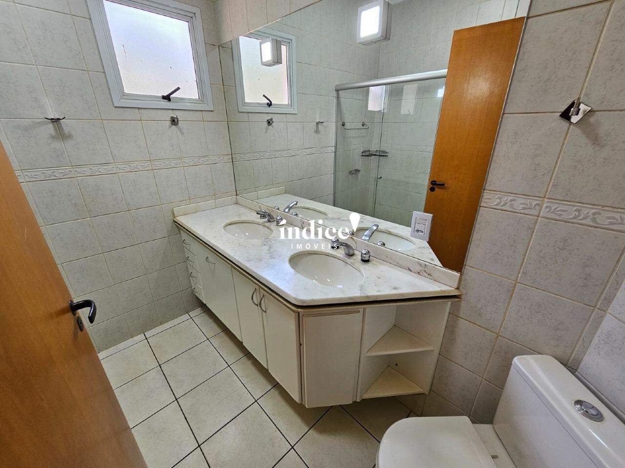 Casas Condomínio para para aluguel no Jardim Botânico na cidade de Ribeirão Preto: 