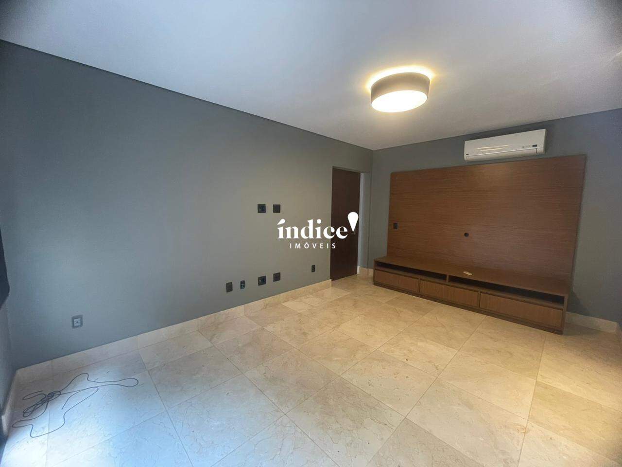 Casas Condomínio para para aluguel no Vila do Golf na cidade de Ribeirão Preto: 