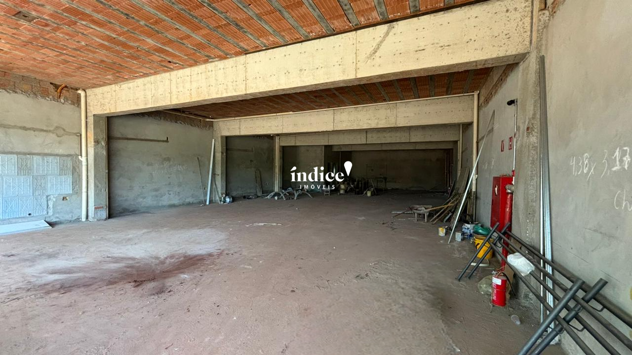 Salão Comercial para para aluguel no Vila do Golf na cidade de Ribeirão Preto: 