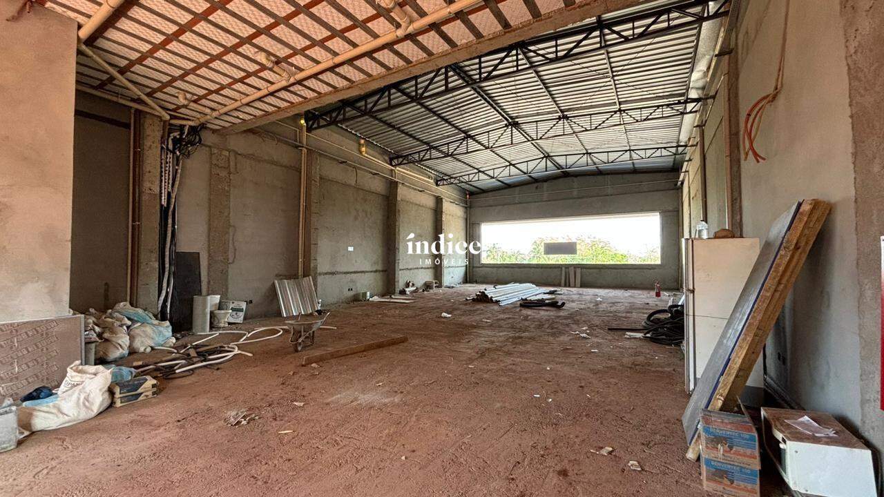 Salão Comercial para para aluguel no Vila do Golf na cidade de Ribeirão Preto: 